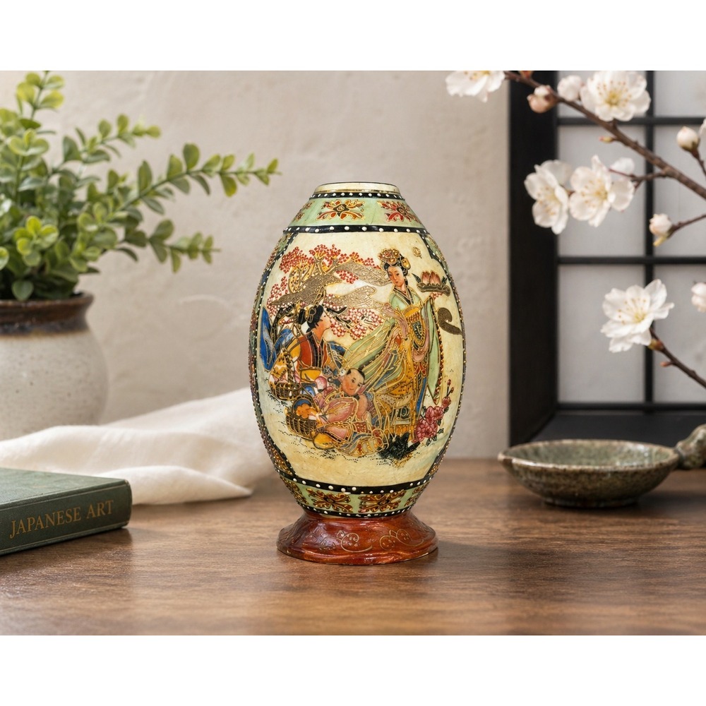 Vintage Asian Satsuma Ceramic Egg Bud Vase Geisha Gilt Hand Painted Moriage 5"